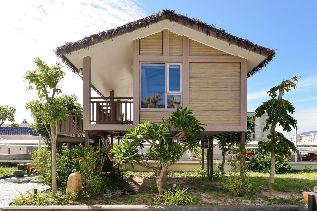 Lan Rung Beach Resort Long Hai Quarto foto
